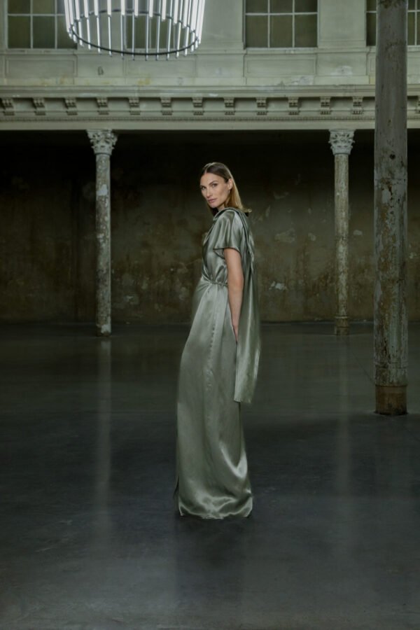 Wraparound Silk Eveningdress - Image 3