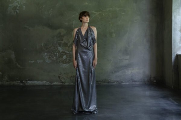 Sequins Eveningdress with deep back - Image 3