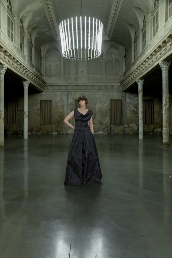 Signature Eveningskirt - Image 3